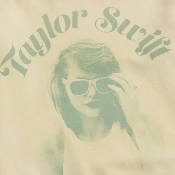 From The Vault Light Yellow 1989 (Taylor's Version) Photo Crewneck - Picture 2 of 2